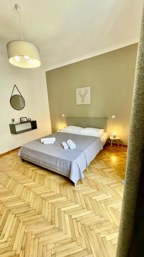 Gorgeous Renovated Apt. Close To Metro And Cultural Sites! Ateny Zewnętrze zdjęcie